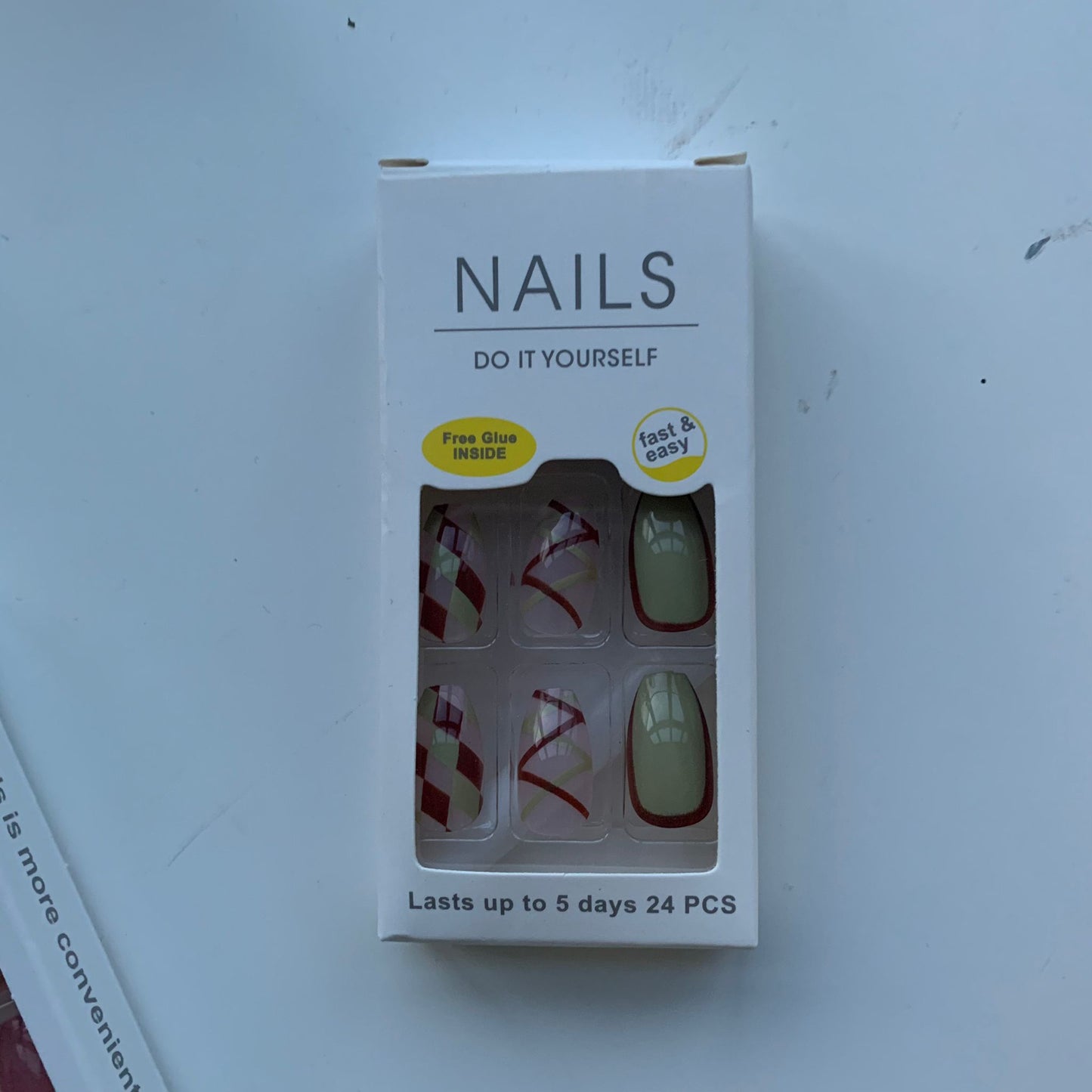 NAILS | Stick On Nails