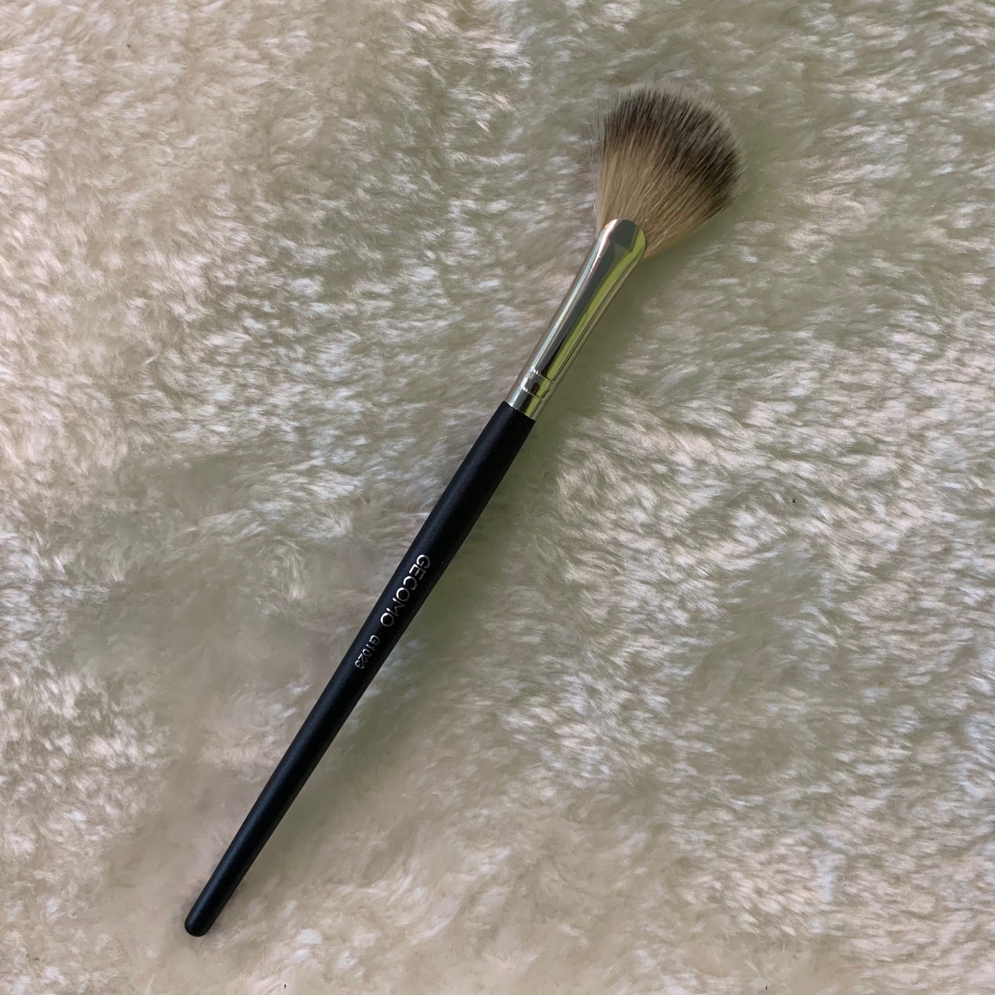 Makeup Tools | Highlighter Brush