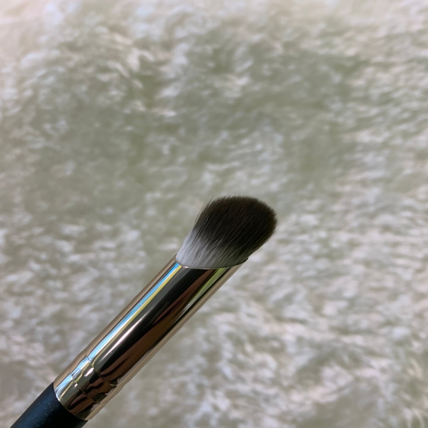 Makeup Tools | Eyeshadow Buffer Brush